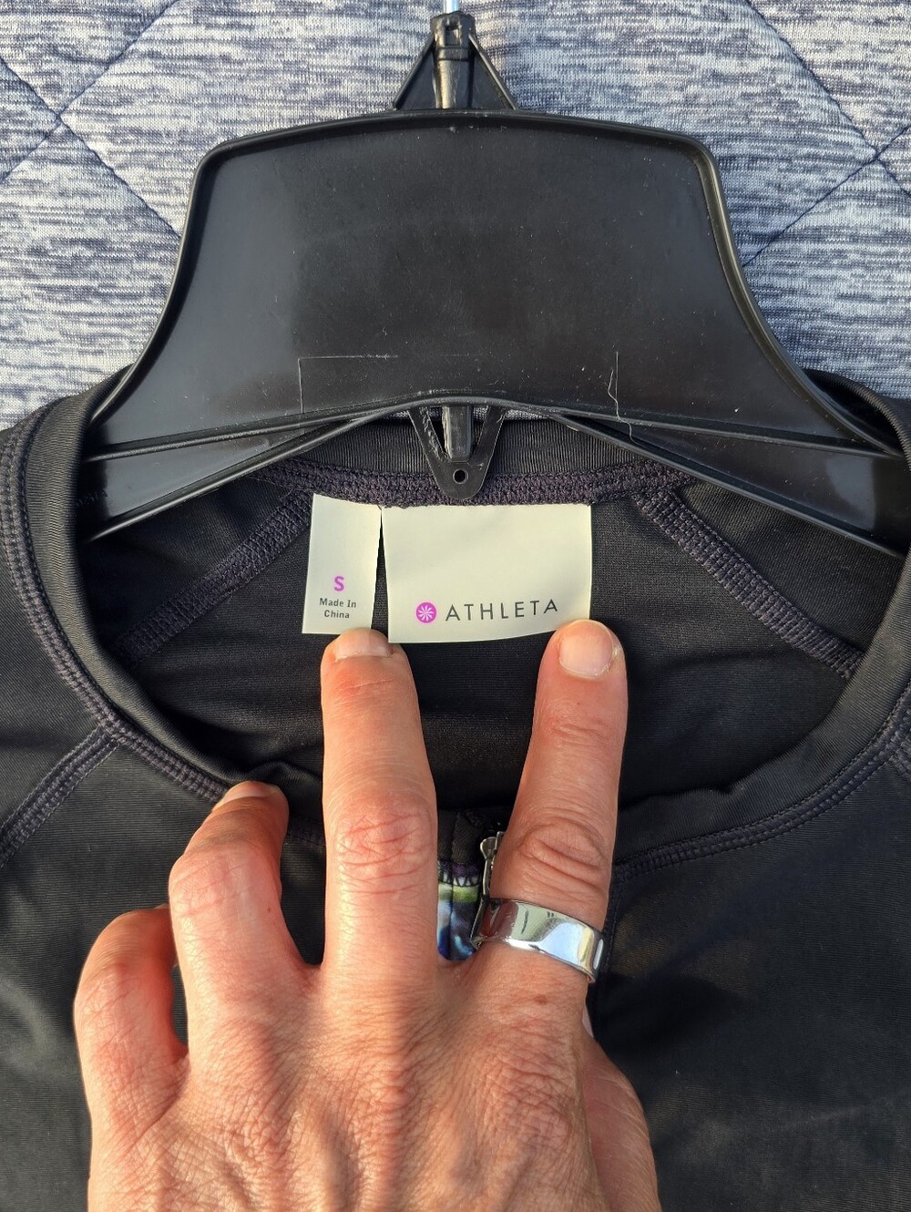 Athleta Rashguard - Picture 6 of 8